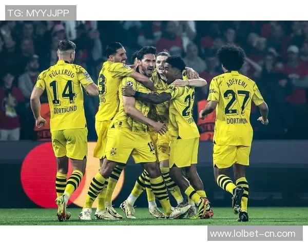 德甲激战巴黎圣日耳曼3-0波尔图红牌事件引发全场热议与转会传闻 德甲激战巴黎圣日耳曼3-0波尔图红牌事件引发全场热议与转会传闻