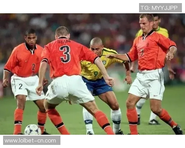 世界杯激情对决巴黎圣日耳曼大胜那不勒斯点球大战点燃全场热情