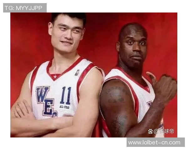 姚明与加内特争夺MVP荣誉的激烈对决与篮球传奇的交汇