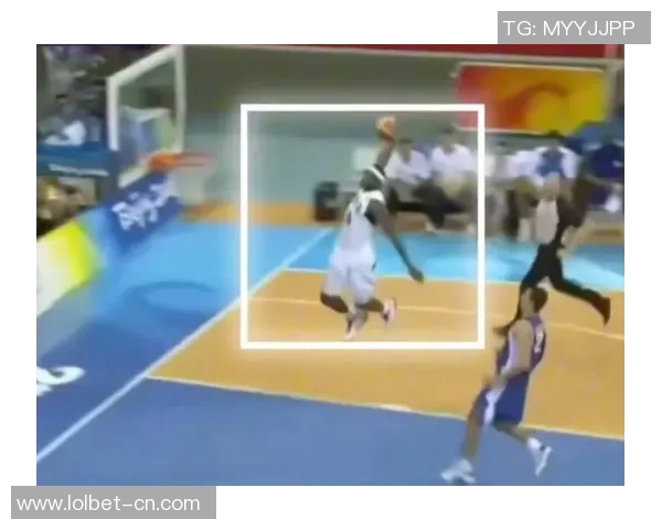 姚明在赛场上精彩扣篮得分瞬间回顾与技术解析