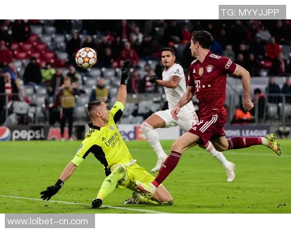 本菲卡大胜拜仁3-0帽子戏法点燃欧联杯激情时刻