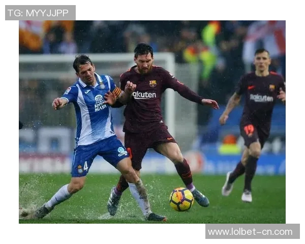 国王杯激战拜仁与AC米兰0比0平局神奇扑救成比赛焦点分析