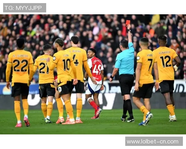 那不勒斯狂胜利物浦五球补时进球引发争议判罚全场沸腾