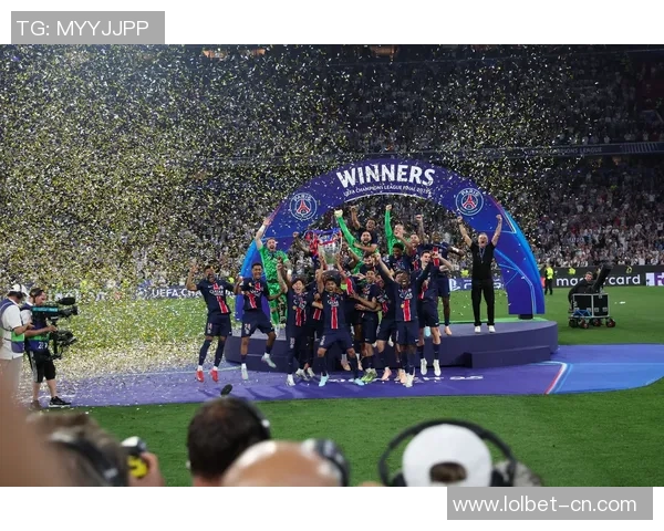 德甲精彩对决马竞与巴黎圣日耳曼战成平局帽子戏法引发全场热潮 德甲精彩对决马竞与巴黎圣日耳曼战成平局帽子戏法引发全场热潮