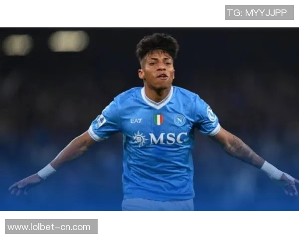 中超赛场惊现冷门巴黎圣日耳曼大胜拜仁引发全场狂欢